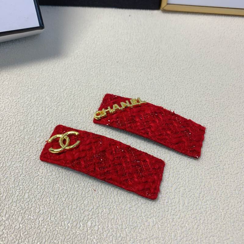 Chanel Hairpin 12lyr46 (1)
